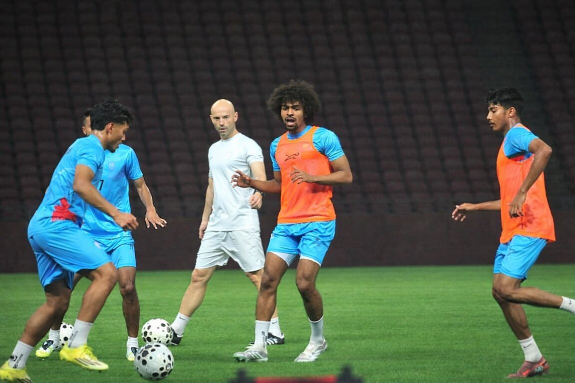 বাংলাদেশ বনাম সিঙ্গাপুর ম্যাচ কখন কোথায় কিভাবে দেখবেন আজ